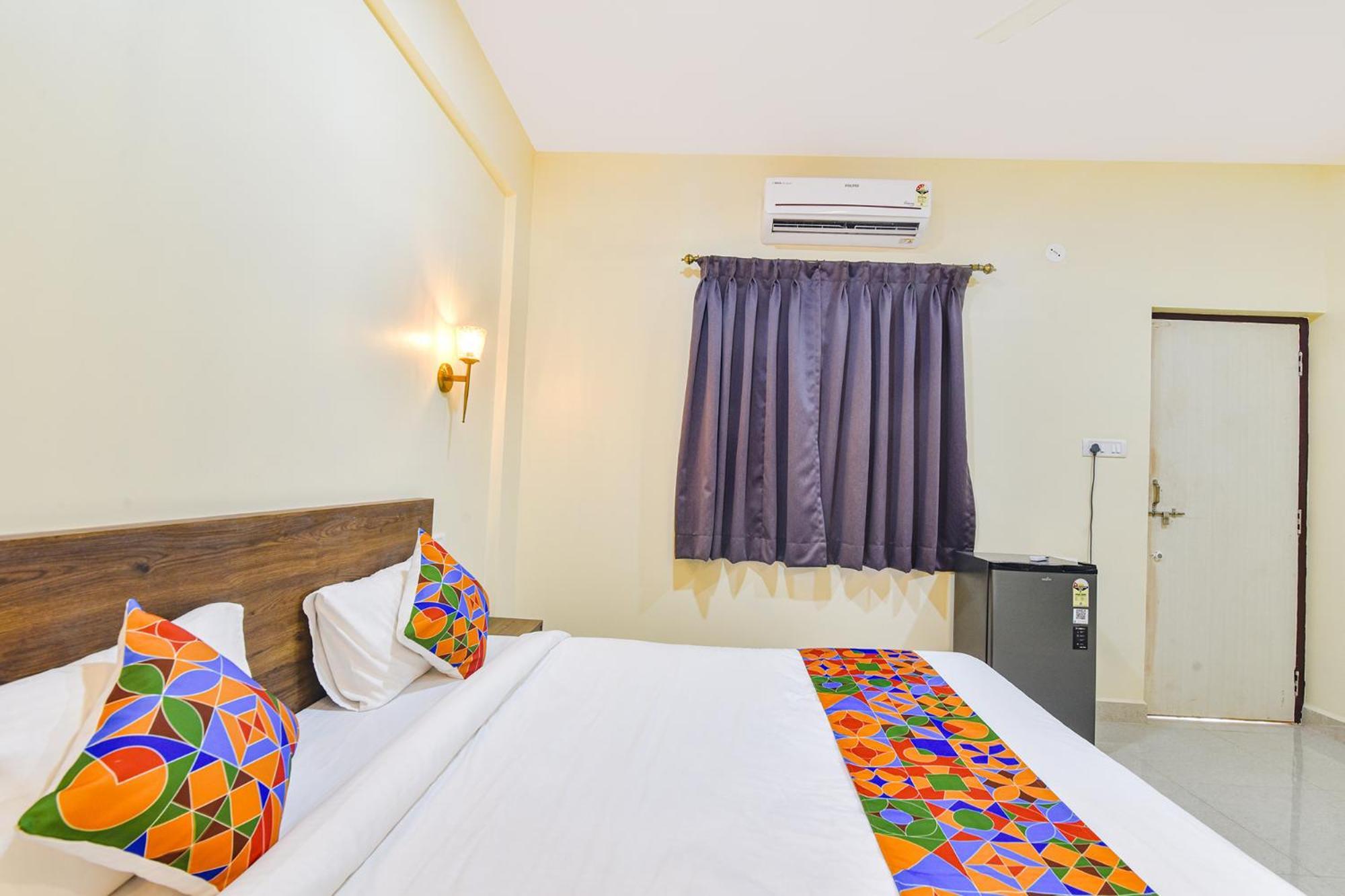 Fabhotel Baga Tulip - 500M From Baga Beach Ngoại thất bức ảnh